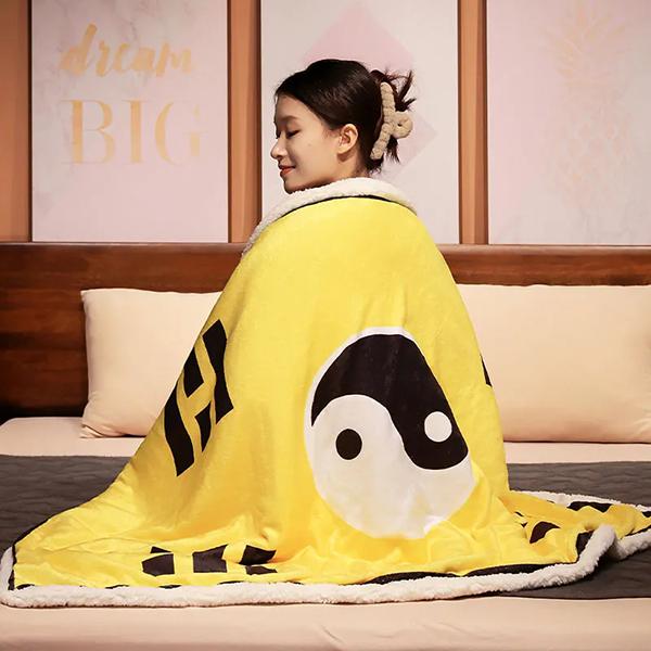 

WTEMPO Printed Funny Blankets Red Blanket for Lunch Break Office Thickened Autumn Winter Foldable Thickened Soft Blankets 80*100cm жёлтый