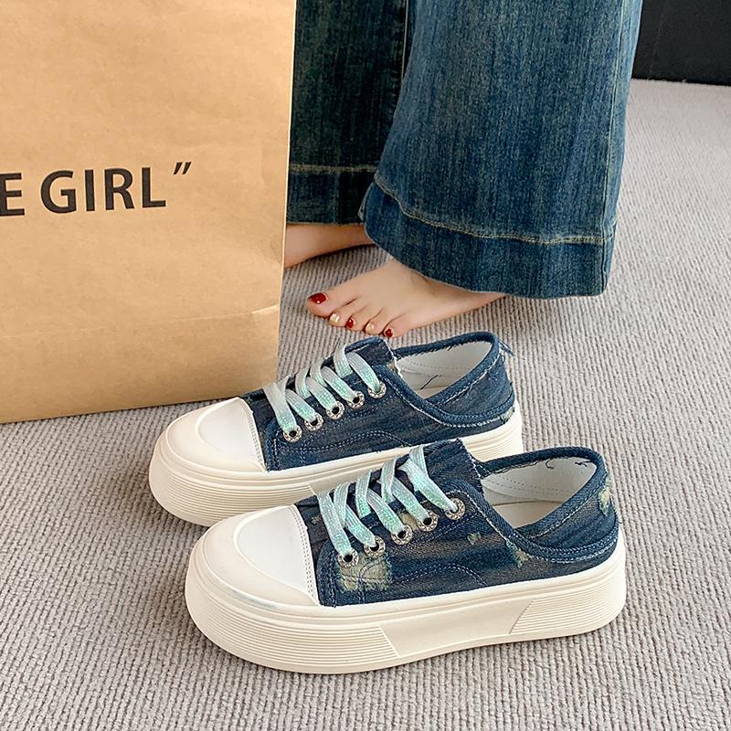 

Fashion CRLAYDK Classic Canvas Shoes for Women Low Top Casual Lace Up Sneakers Ladies Fashion Platform Skateboard Sports Walking Tennis 35