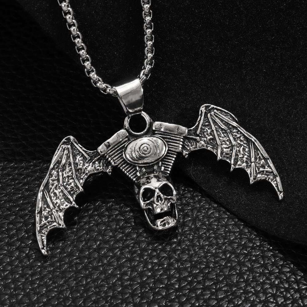 Neuer Fledermausschädel Retro Gotischer Stil Schmuck Anhänger Halskette