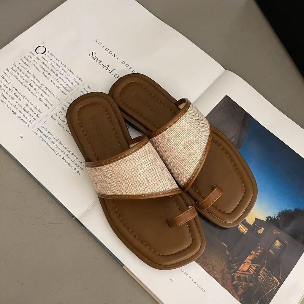 One-word Fashion Explosion Slippers Women's Summer Wear 2025 New Summer and Korean Version Retro with Skirt Versatile Sandals