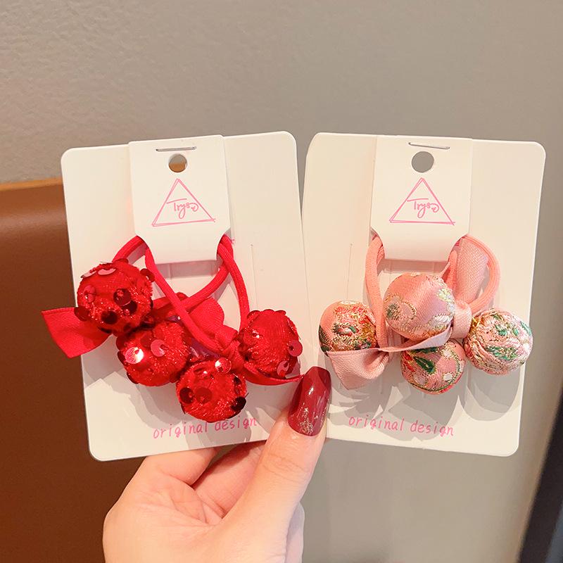 Children's Hair Accessories: Non-Damaging Hair Ties, Ponytail Elastics, Clips, and Headbands for Girls