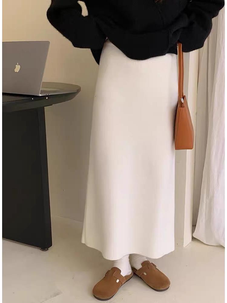 Petite Coffee Wool Midi Skirt for Women - High-Waisted, Slim Fit, Bodycon, A-Line, Raccoon Fur Trim, Perfect for Autumn/Winter