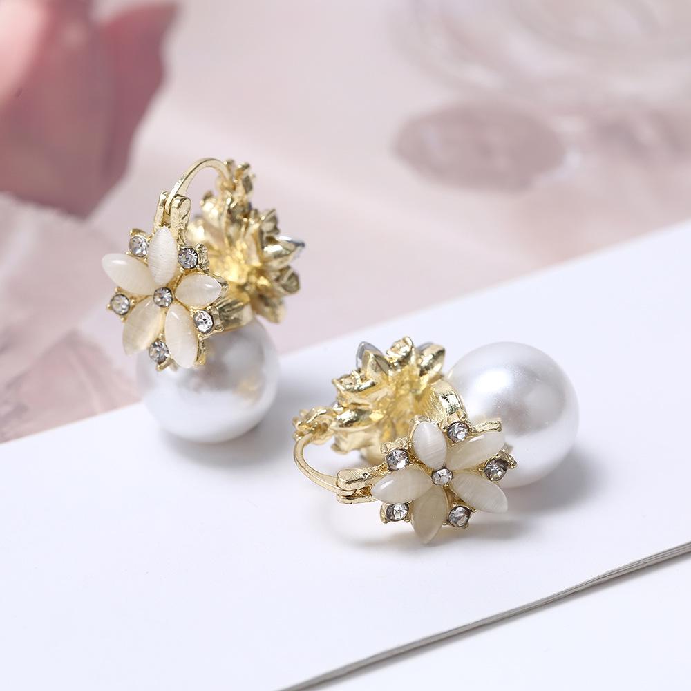 Elegant Double-Sided Floral Pearl Ear Climbers for Women - Versatile, High-End Fashion Earrings