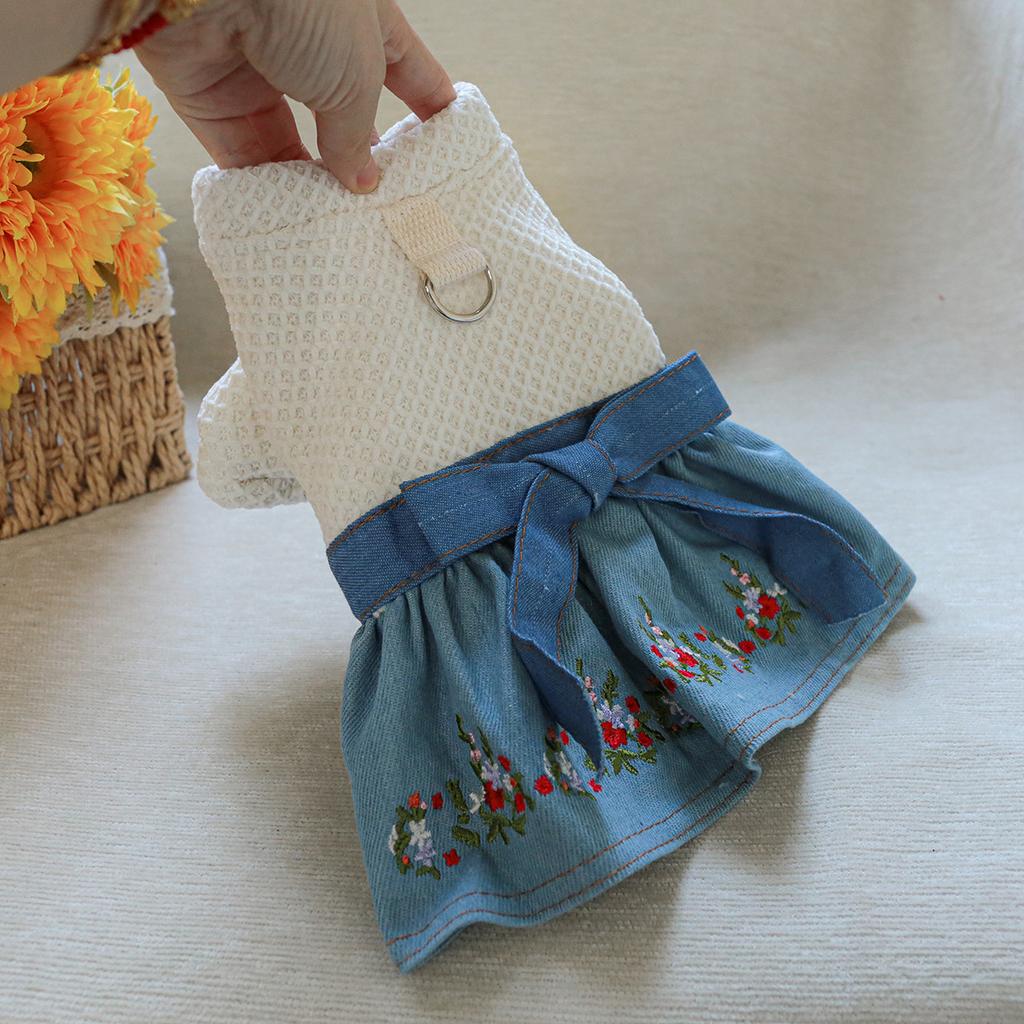 Dziewczęca Jeansowa Sukienka z Rozkloszowanymi Rękawami dla Psa Dżinsowa Kurtka z Kotem Niebieskie Ubranka dla Szczeniąt Małych Psów Ubranka dla Kotów Spódniczka Tortowa Ubranko dla Zwierząt