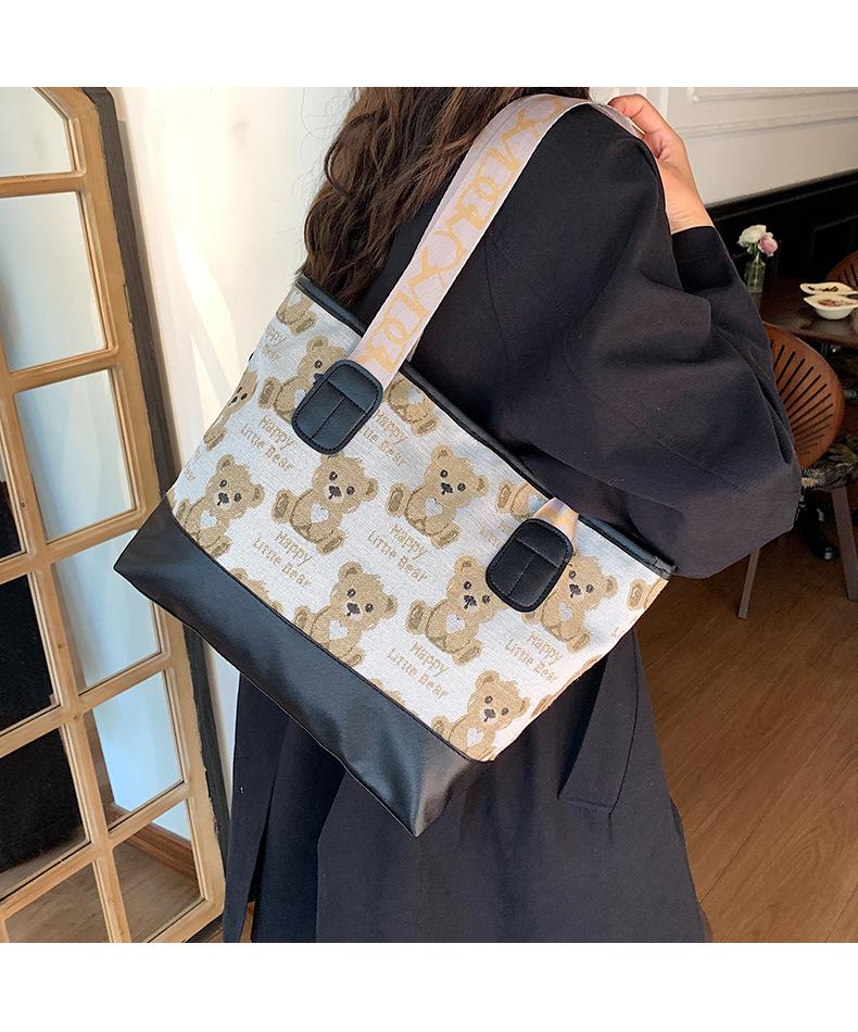 Women's 2025 Fashion Bear Print Canvas Tote - Versatile, Large Capacity Shoulder Bag for Students