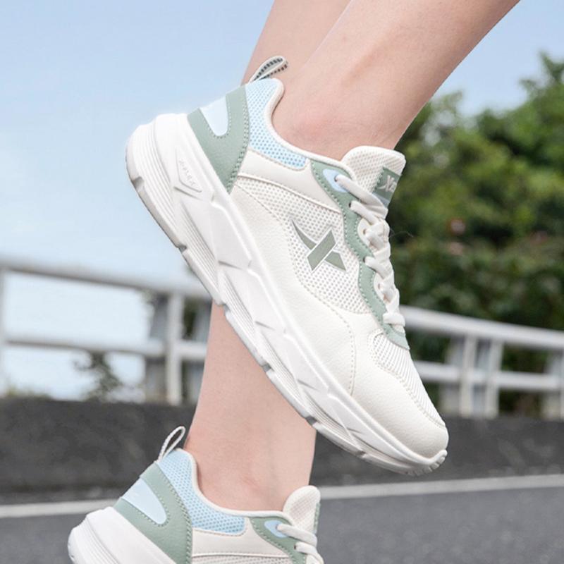 Xtep Lightweight Versatile Trendy Breathable Rebound Low-Top Casual Running Shoes Women sneaker White Green 875318110032-6