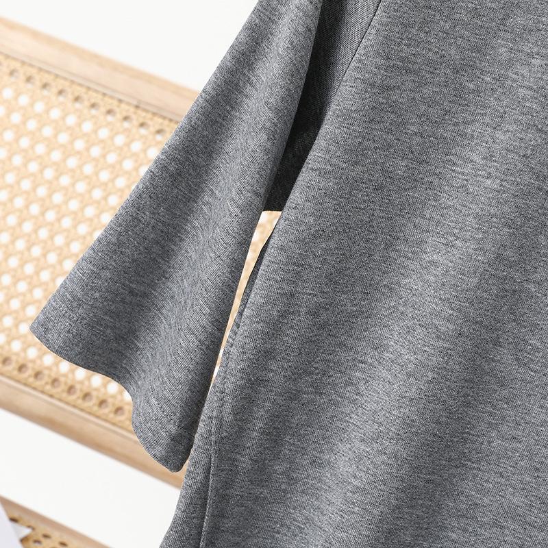 Women's Summer Patchwork Loose T-Shirt with Round Neck and Five-Sleeve Design