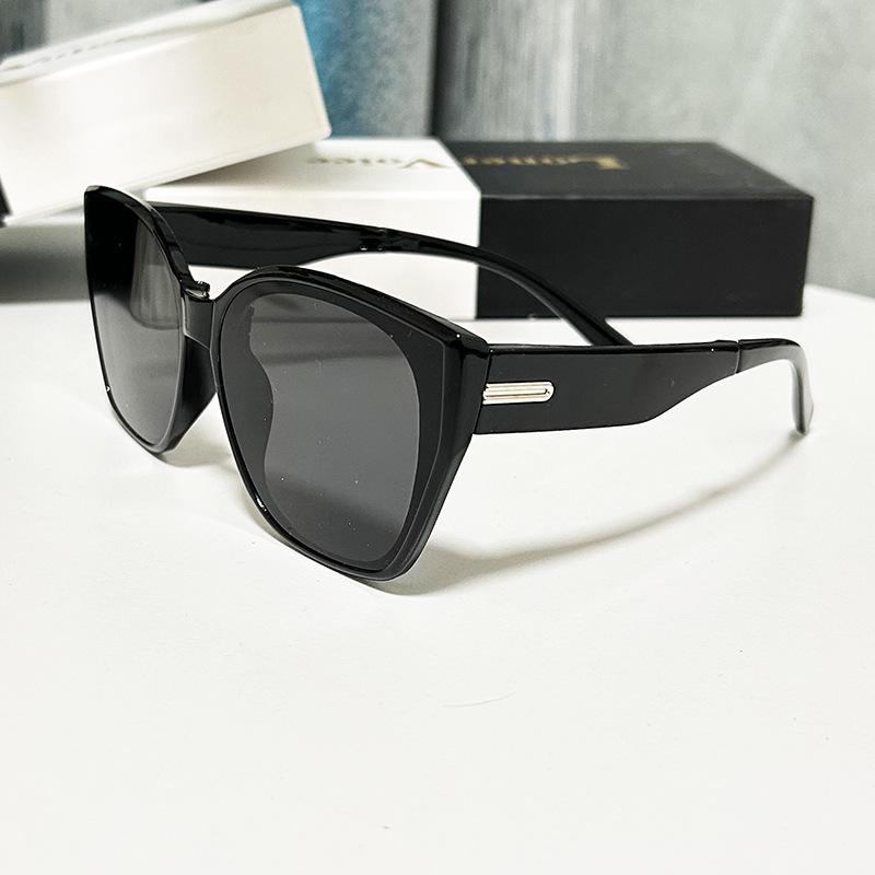 Collapsible High-End Fashion Sunglasses with UV Protection - European & American Style