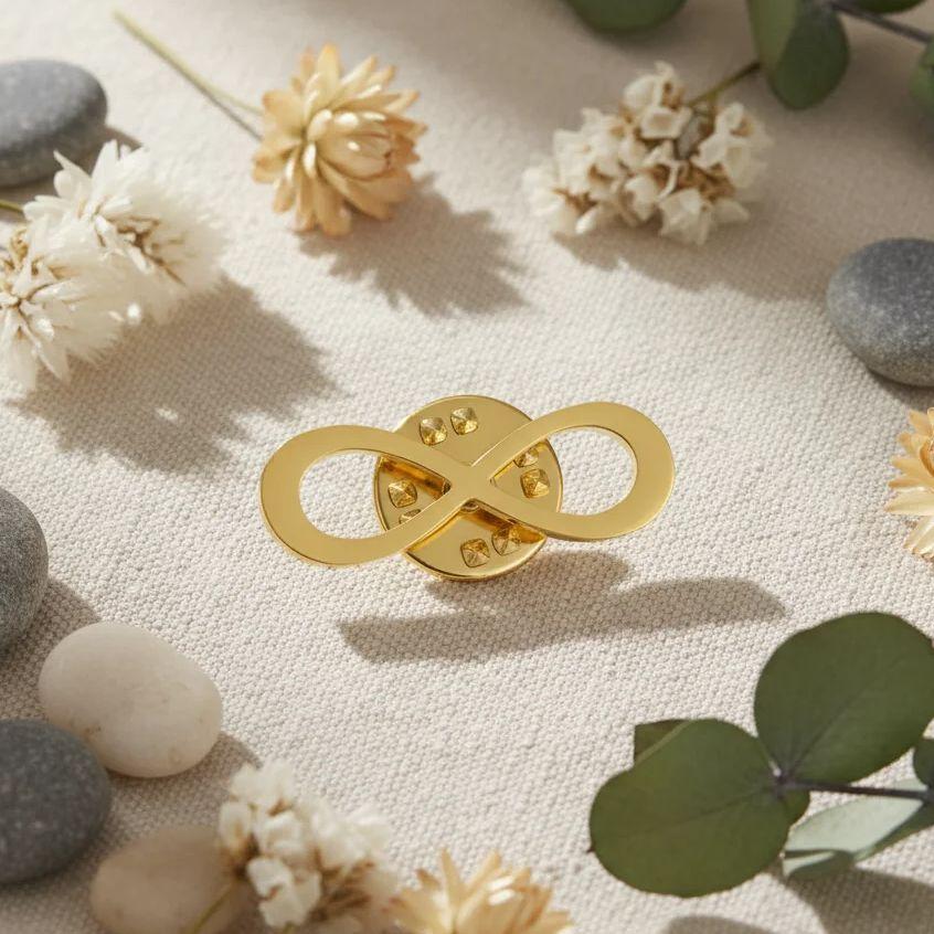 Teamer Infinity Symbol Endless Brooch Stainless Steel Pin Brooch Classic Vintage Clothing Minimalist Jewelry Gift 2026 New