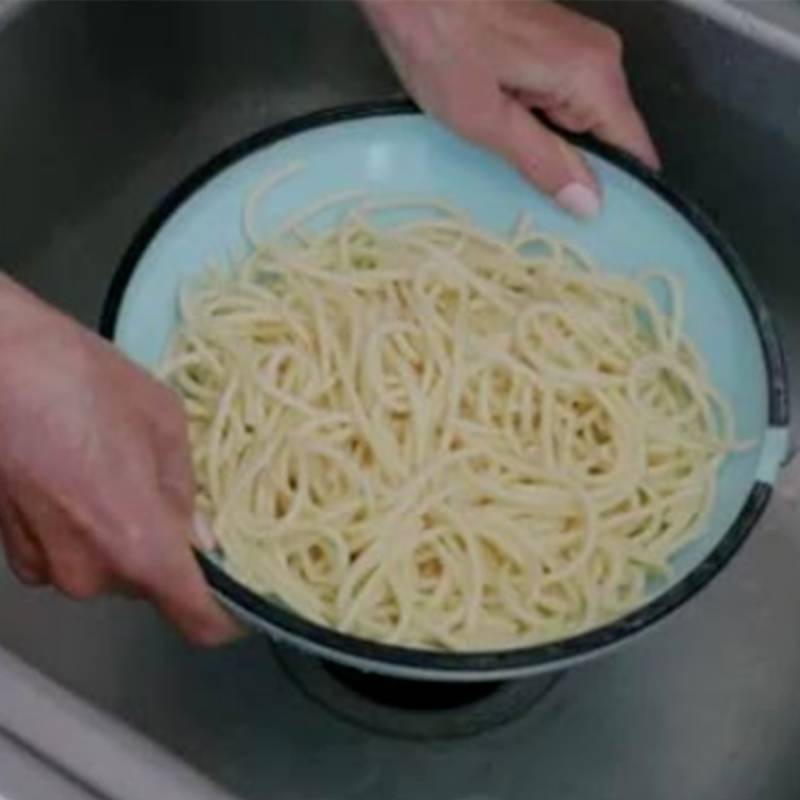 Creative Pp Oil Separator Sandglass Drainer For Food Preparation And Kitchen Gifts