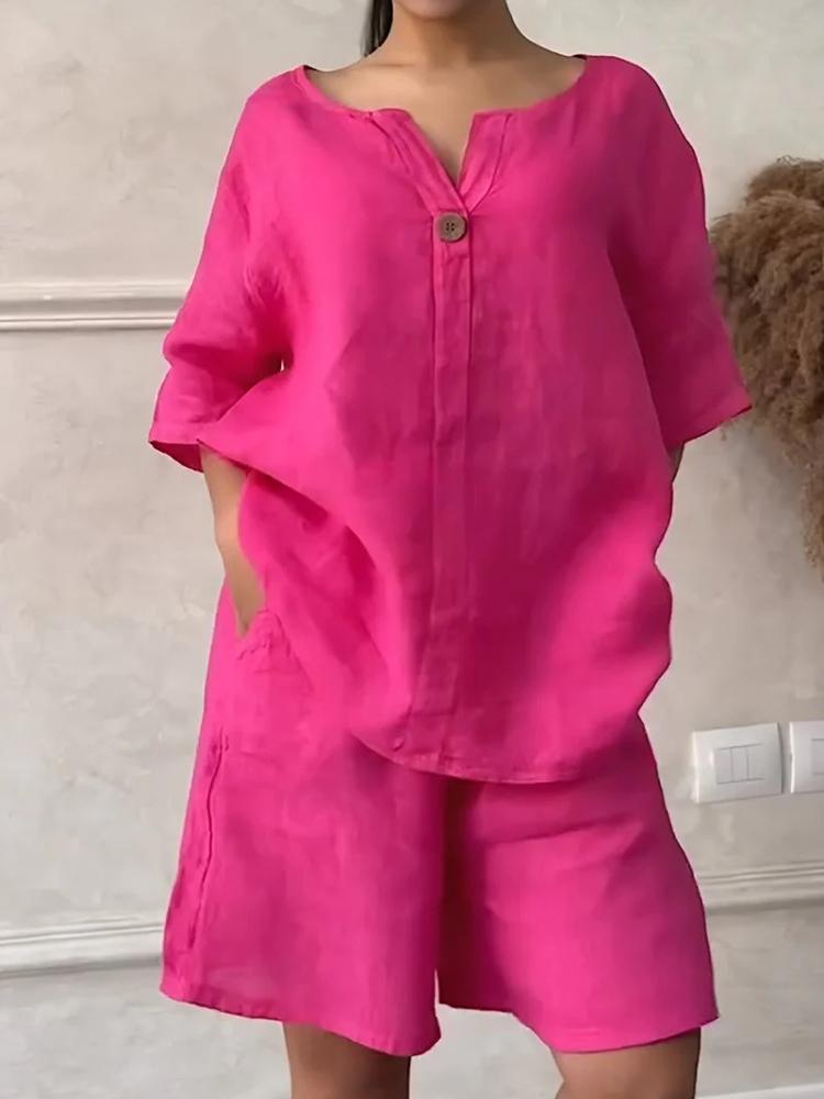 

Женский топ с V-образным вырезом, короткими рукавами и застежкой на пуговицы, с карманами и подходящим комплектом шорт разных цветов S розы красного