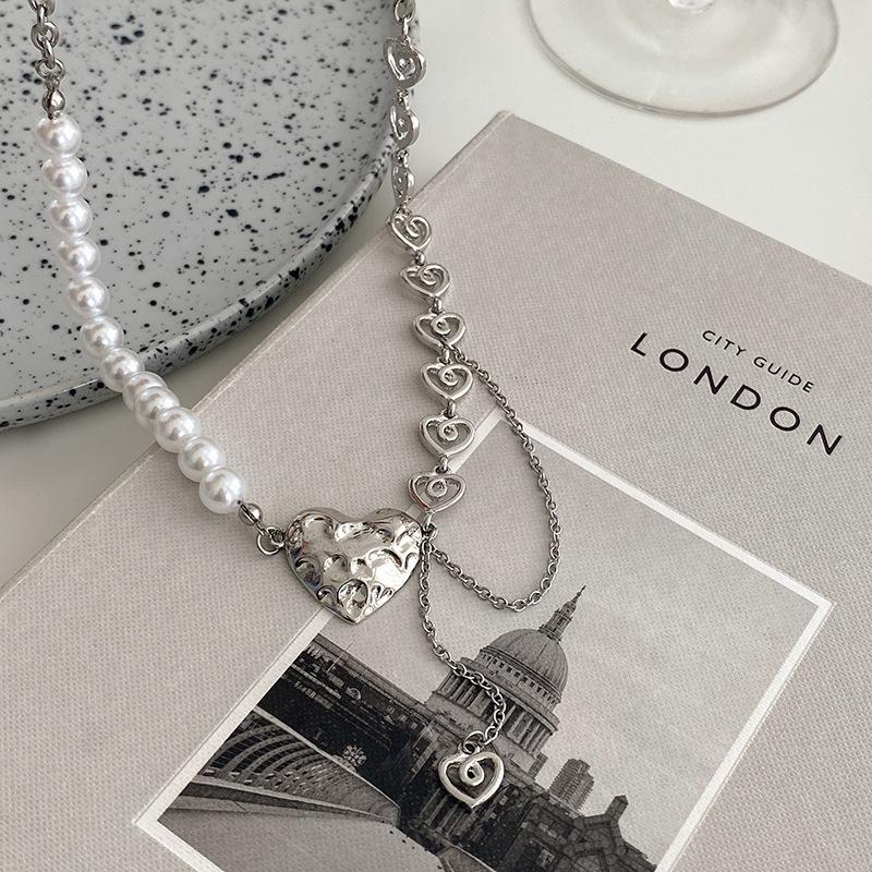 New Niche Design Sense Splicing Pearl Necklace Ins Wind Love Pendant Collarbone Chain New Trendy