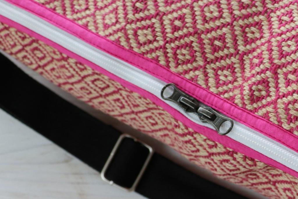 Yoga bag mat jute linen fabric Diamond pattern Pink Organic [Ajee] (yoga case) Hand-woven