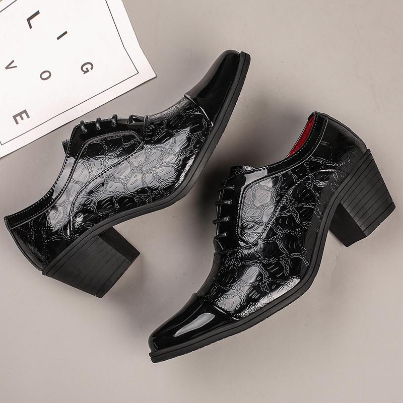 Retro Style Men's Pointed Leather Dress Shoes - Shiny, Height-Increasing, Plus Size Fashion for Hairstylists.