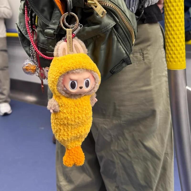 Labubu The Monster Kostým smažené krevety Tempura Oblečení Originální Replika Vinylová Panenka Akční Figurka Přívěsek na Tašku Dárek(Žádná panenka)