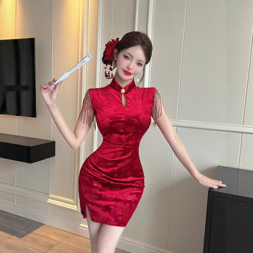 Skirt new high-end new Chinese sexy short golden velvet cheongsam slim versatile hip-wrapped bottoming dress