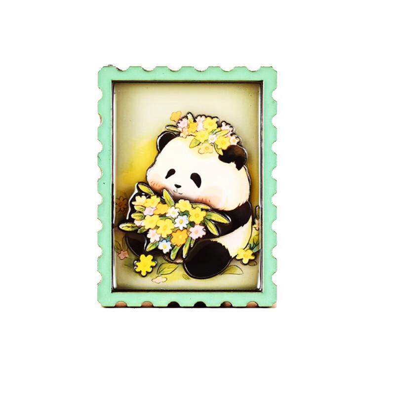 Chengdu Panda Base Huahua Wooden Refrigerator Magnet