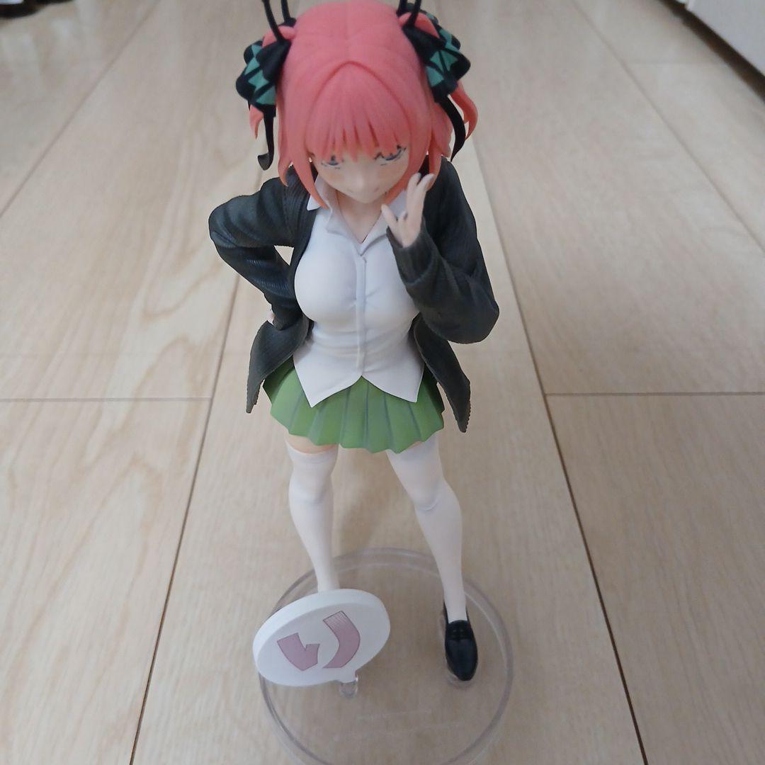 

[USED] Nino figure from The Quintessential Quintuplets