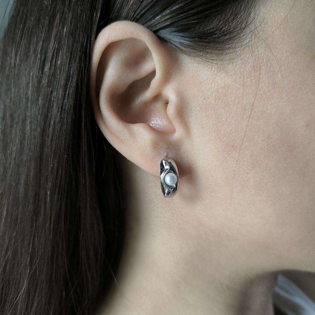 Серебряные серьги с натуральным жемчугом (2184157)