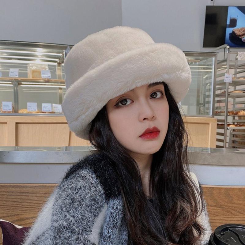Hot Fashion Fake Rabbit Fur Hats Super Soft Women Winter Hat Cotton Lining Warm Russian Fashion Ski Beanies Plush Solid Color