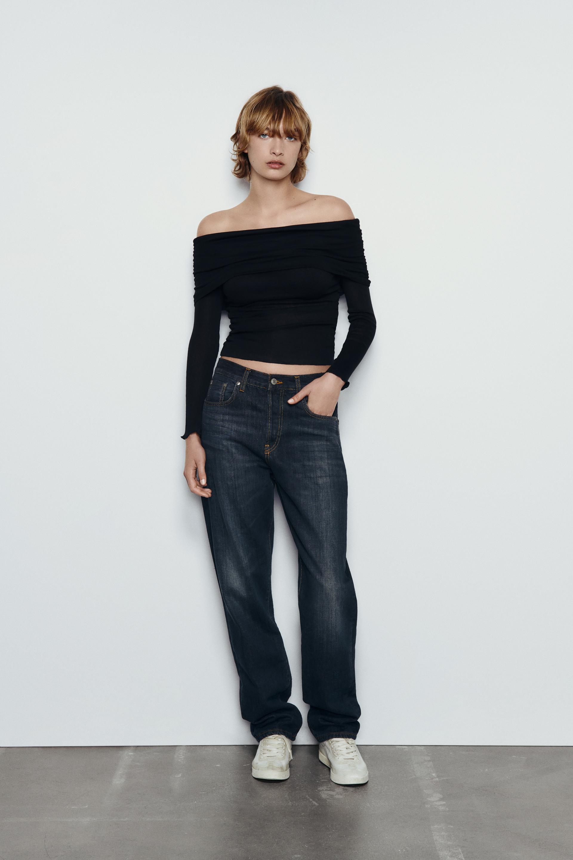 

ХЛОПКОВАЯ ФУТБОЛКА СО СОБРАННЫМИ ДЕТАЛЯМИ