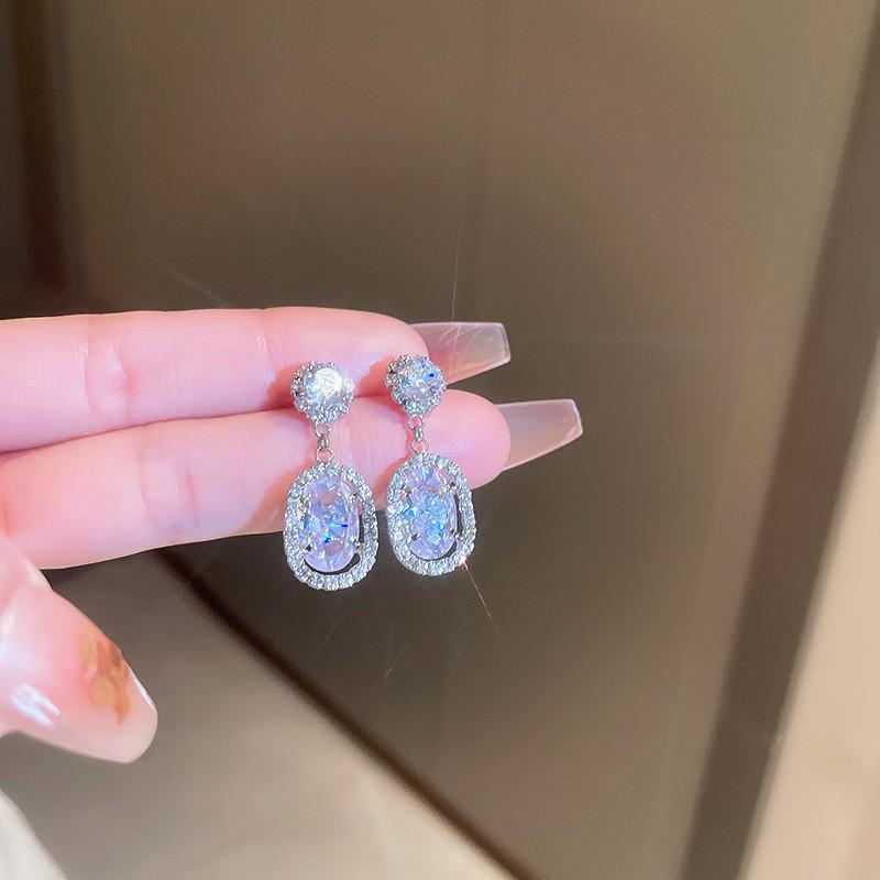 Elegant Pearl Zircon Flower Stud Earrings - High-End Silver Needle