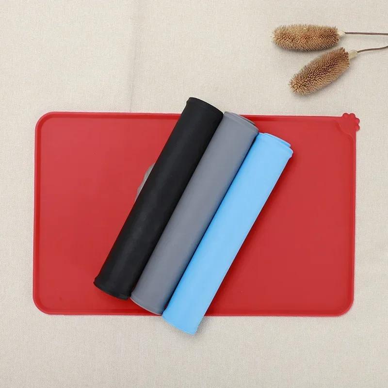 Silicone Non - Stick Waterproof Pet Food Feeding Pad with High Lips for Dog and Cat, Puppy Feeder Tray Water Cushion Placemat