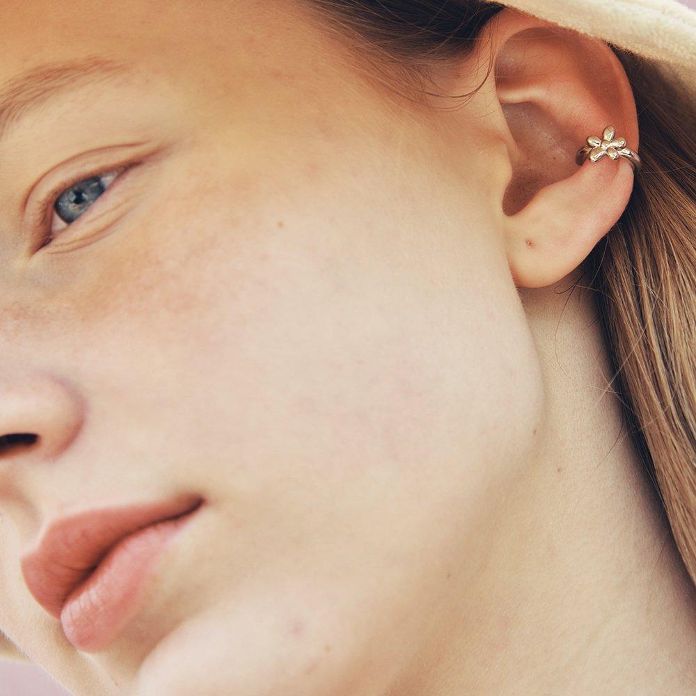 Oxalis Flower Earcuff