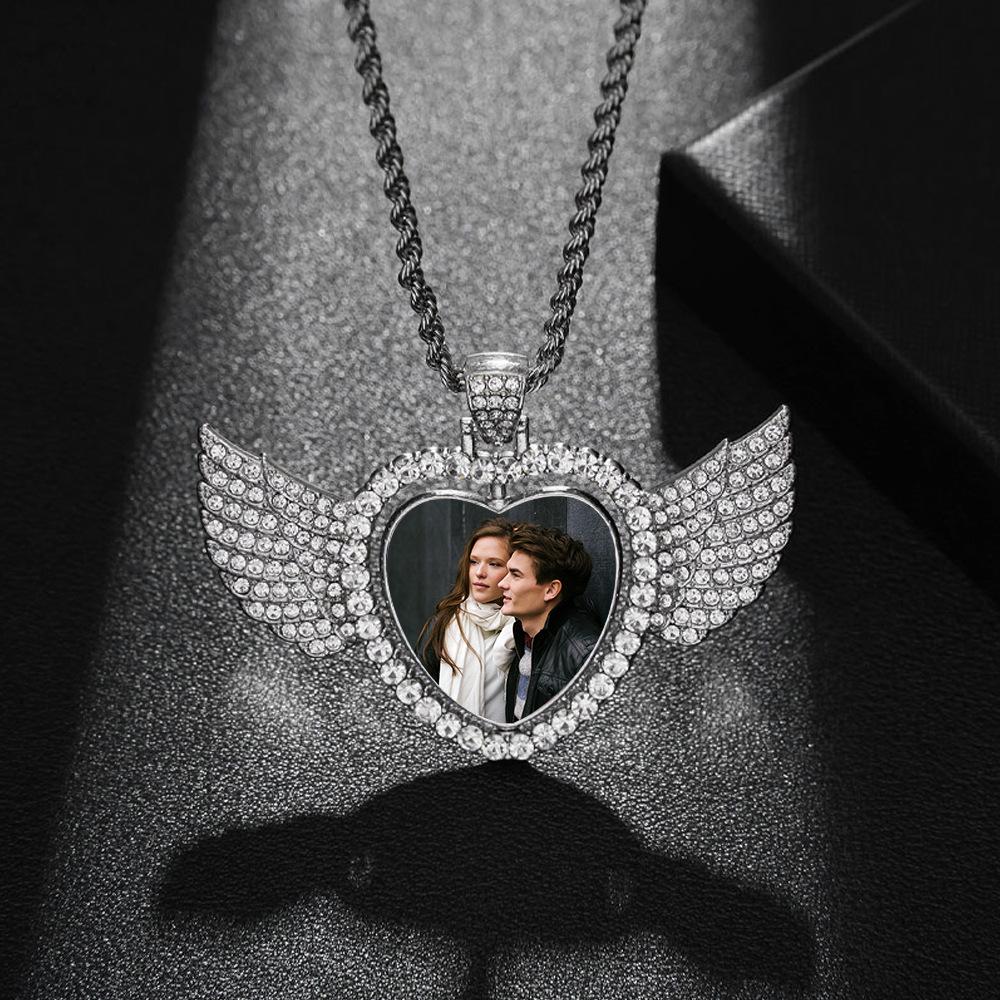European Hip Hop Personalized Round Photo Men's Necklace