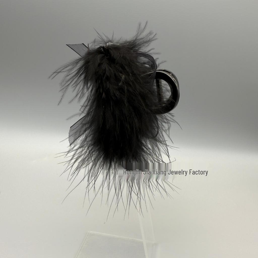 Ostrich Feather Ponytail Claw Clip: Fashionable 8cm Accessory for Autumn/Winter Half-Up Hairstyles, Adds Volume