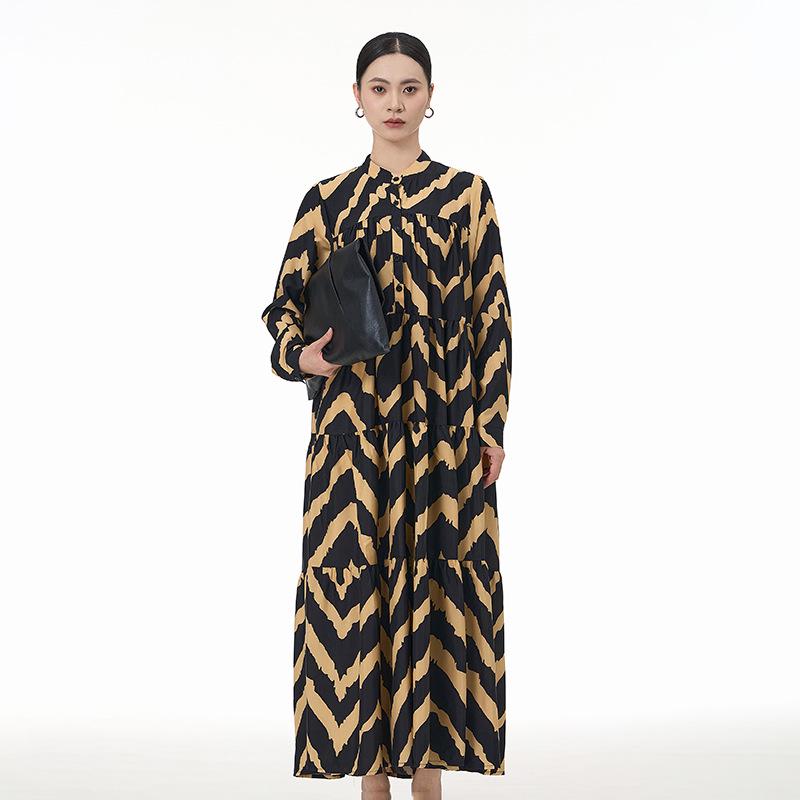Bohemian Retro Plus Size Slimming Dress - Spring/Summer 2026 Collection One Size