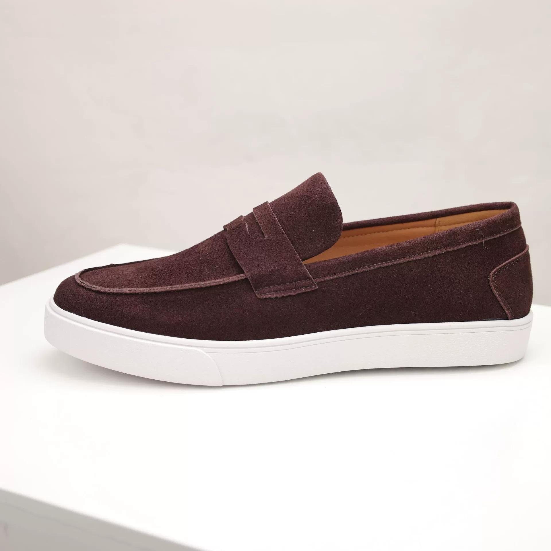 

Мода Модный бренд Мужские туфли из замшевой коровьей кожи Лоферы Слипоны Формальные Мужские туфли для платья Свадебные Офисные Повседневные туфли 40 коричневый