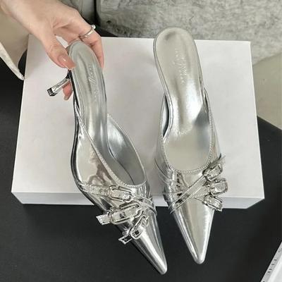 Scarpe con tacco – Scarpe con tacco