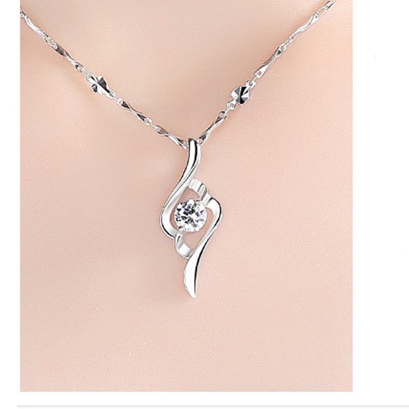 Pendant Necklace Clavicle Chain Pendant Female Japan And Korea Birthday Simple Diamond Loving Girlfriend Valentine'S Day Gift