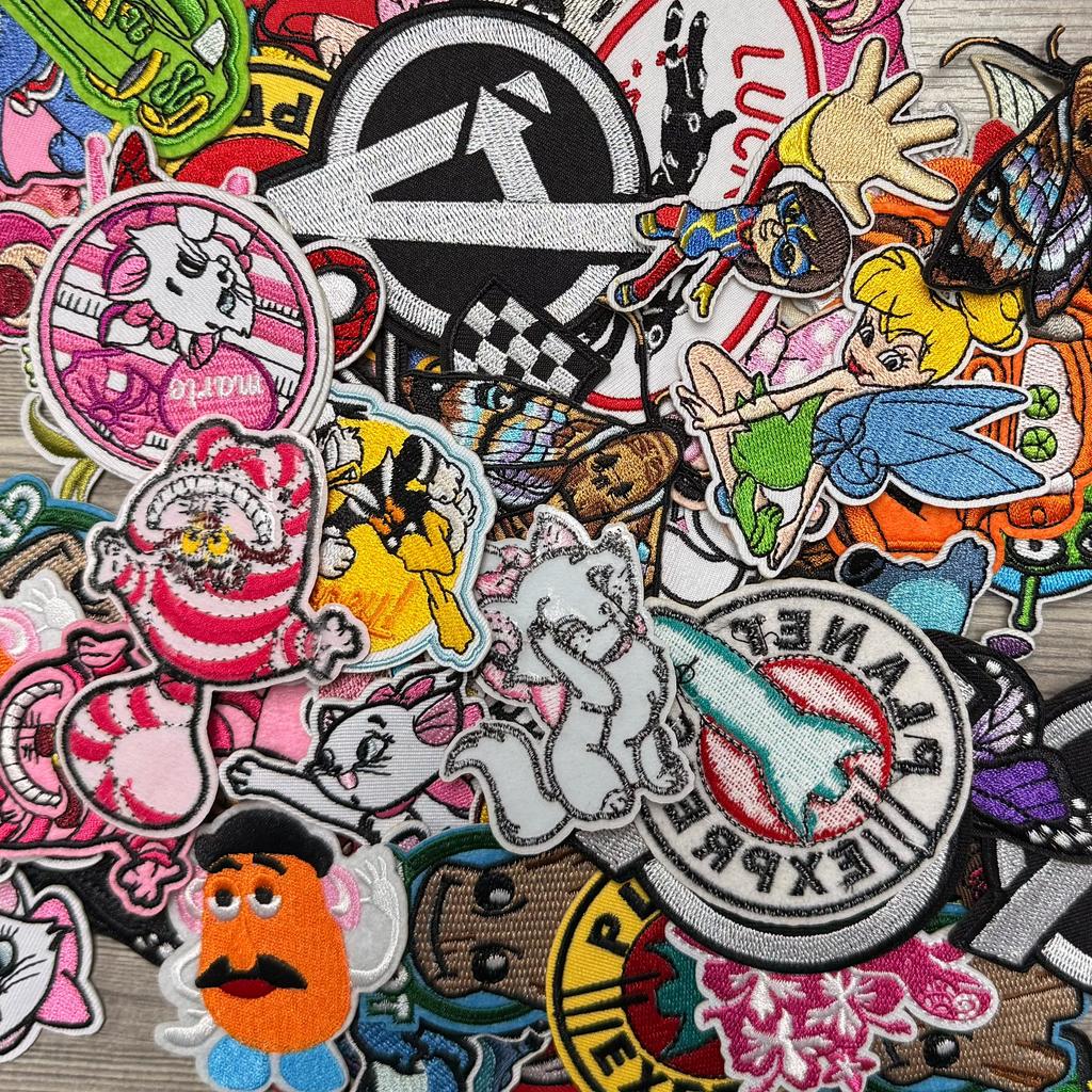 Random 3D Cartoon Embroidered Logo Patches with Puff Embroidery Adhesive Iron-On Heat Transfer Badges for Clothes Hats & Bags