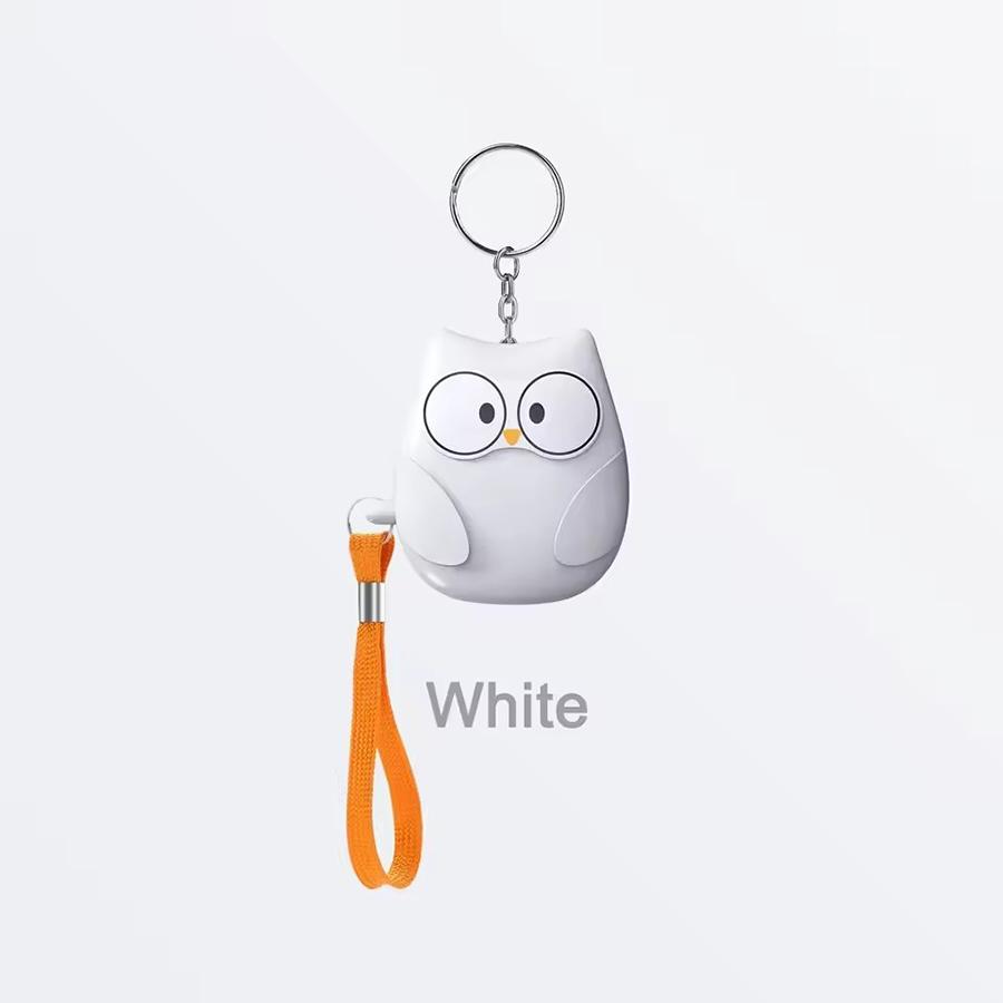 Outdoor LED Flashlight Portable Alarm with Pull Ring 130db Women's Anti Wolf Alarm Self-defense Call for Safety Alarm Keychain