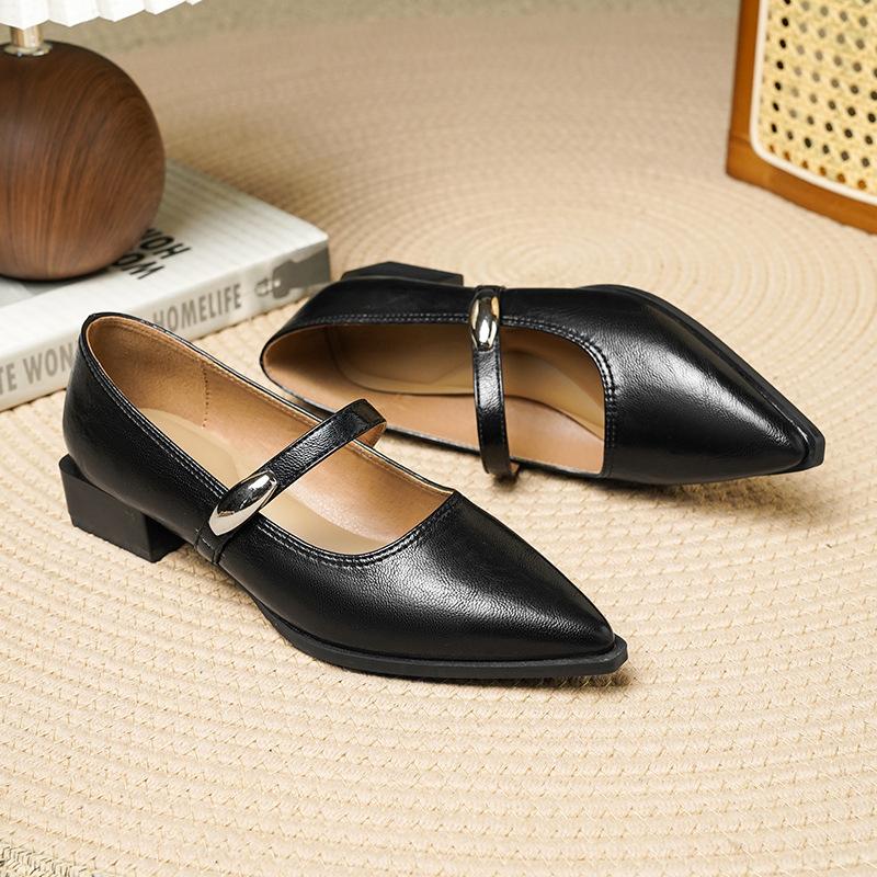 Pointed retro high heels on new comfortable professional high heels female stewardess elegant