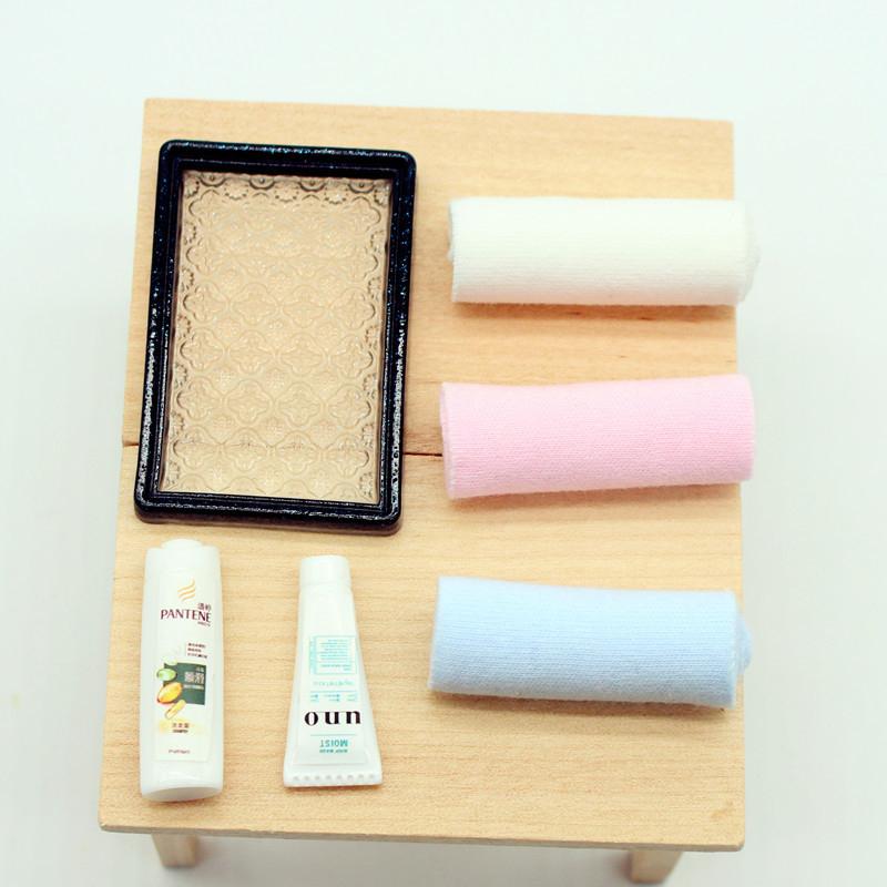 1/12 Dollhouse Simulation Facial Cleanser Shampoo Towel Set Dollhouse Miniature Bathroom Decoration Dolls House Accessories