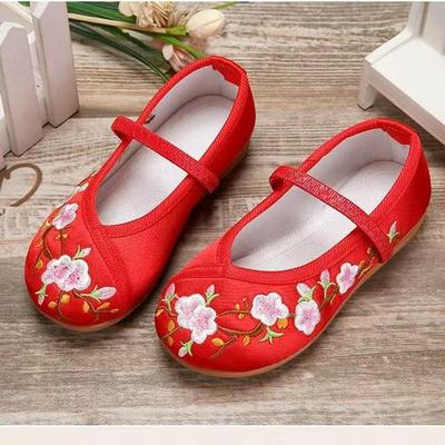 Children's Embroidered Hanfu Shoes - Traditional Chinese Style for New Year Celebrations