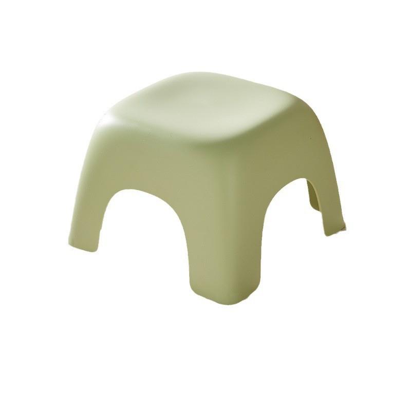 Rutschfester, robuster 4-beiniger Kunststoffhocker für Kinder für Badezimmer und zum Schuwechseln