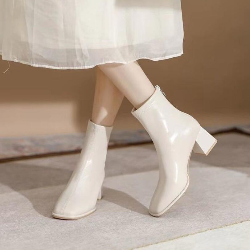 

Коричневые ретро ботильоны на толстом каблуке детские 2025 осень и зима новая мода трансцендентный зарубежный стиль британский стиль квадратный носок кожаные ботинки 40