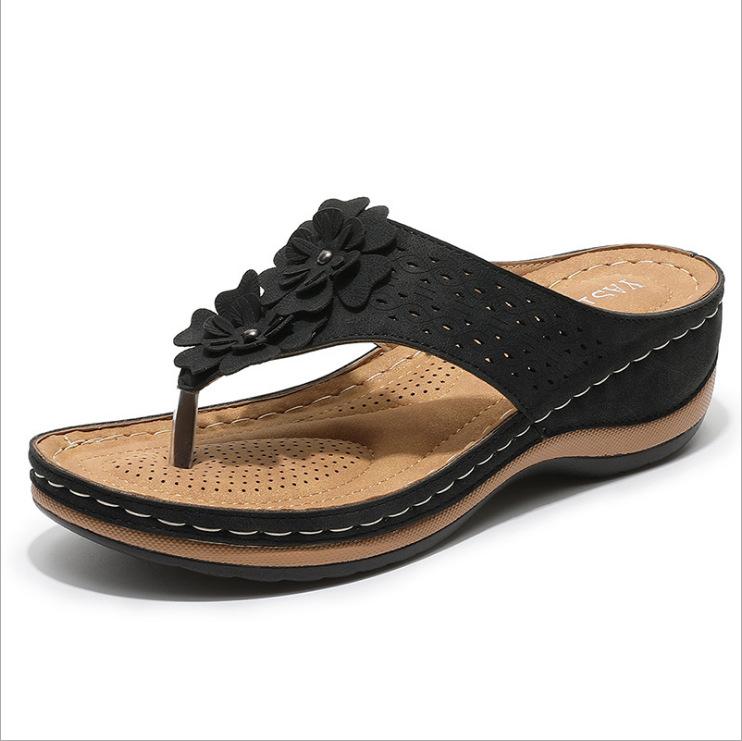New sandals women's car line non-slip light herringbone pinch foot slope heel cool slippers shoes