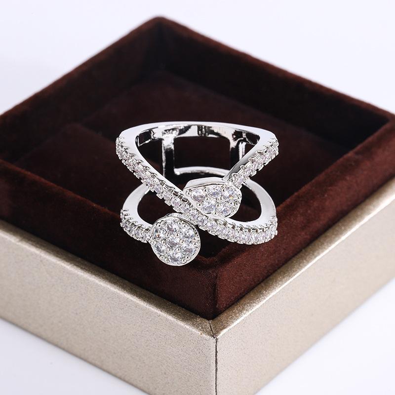 Personnalité Européenne et Américaine Simple Micro Pavé Diamant Tempérament Exagéré Bague Index Accessoires Bague Femme