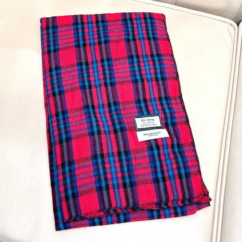 Autumn and winter new cashmere Christmas plaid scarf atmosphere women keep warm imitation cashmere versatile knitted scarf