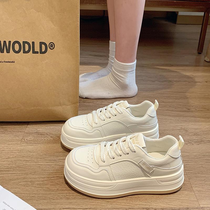 

Новая осенняя кожаная мода 2025 года, повседневная обувь на шнуровке на толстой подошве, женские кроссовки на небольшой платформе, женские белые туфли 40