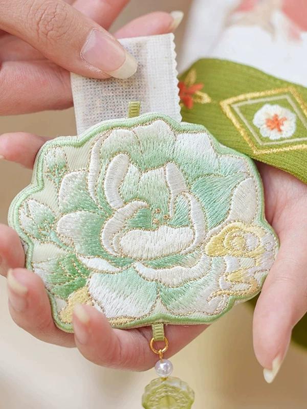 High-End Dragon Boat Festival Perfume Bag Embroider Peach Blossom Lotus Pendant Han Chinese Clothing Accessories Halterneck Lotus Sachet Empty Bag