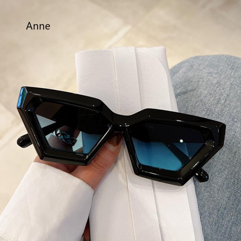 Vintage Cat Eye Sunglasses New Fashion Oversized Thick Frame Gradient Men Women Shades Trendy  Design UV400 Eyewear