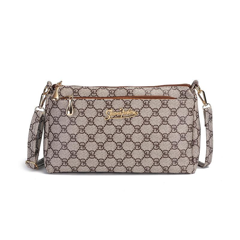 Fashion printed women's bags are hot-selling messenger bags in the season, middle-aged women's shoulder bags, mother's large-capacity commuter bags