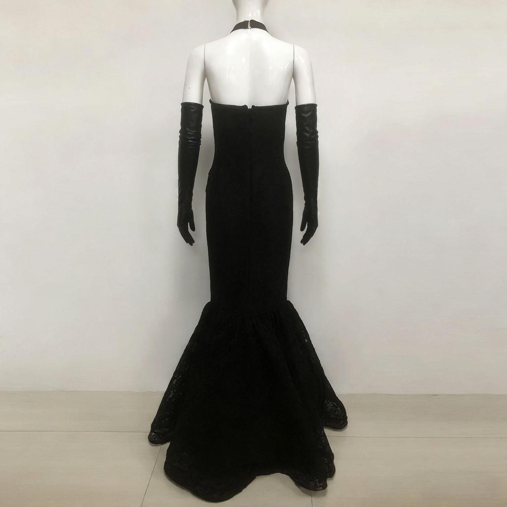 2025 Winter Women's Sexy Halter Deep V-neck Lace Backless Dress