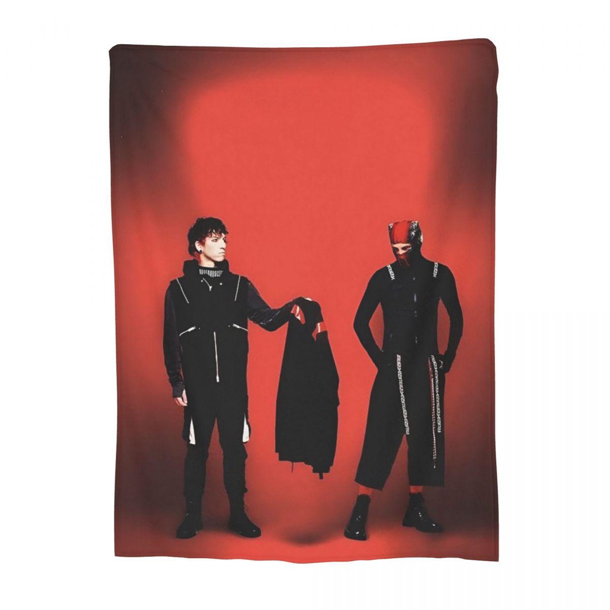

T-Twenty One P-Pilots Blankets Flannel Throw Blanket Portable Throw Blankets for Couch Bedding Travel Throws Bedspread Quilt 75x90cm